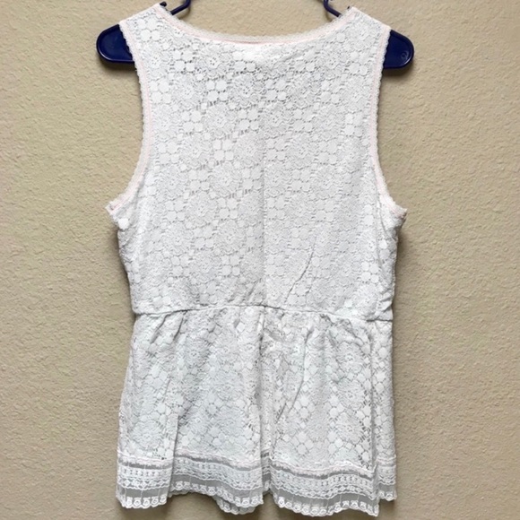 [Anthro One September] Coraline Lace Peplum Top-L - Picture 2 of 2